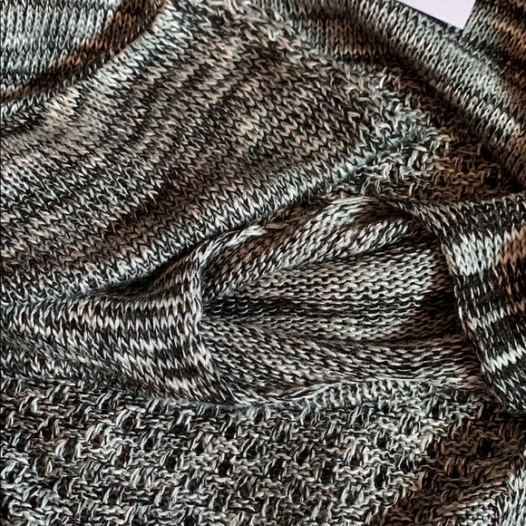 Charcoal Gray Cold Shoulder Ladder Sleeve Knit Top NWT - Picture 7 of 10